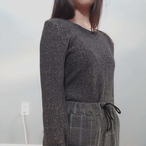 Grey/Black Woven Sweater - Picture 2 of 6